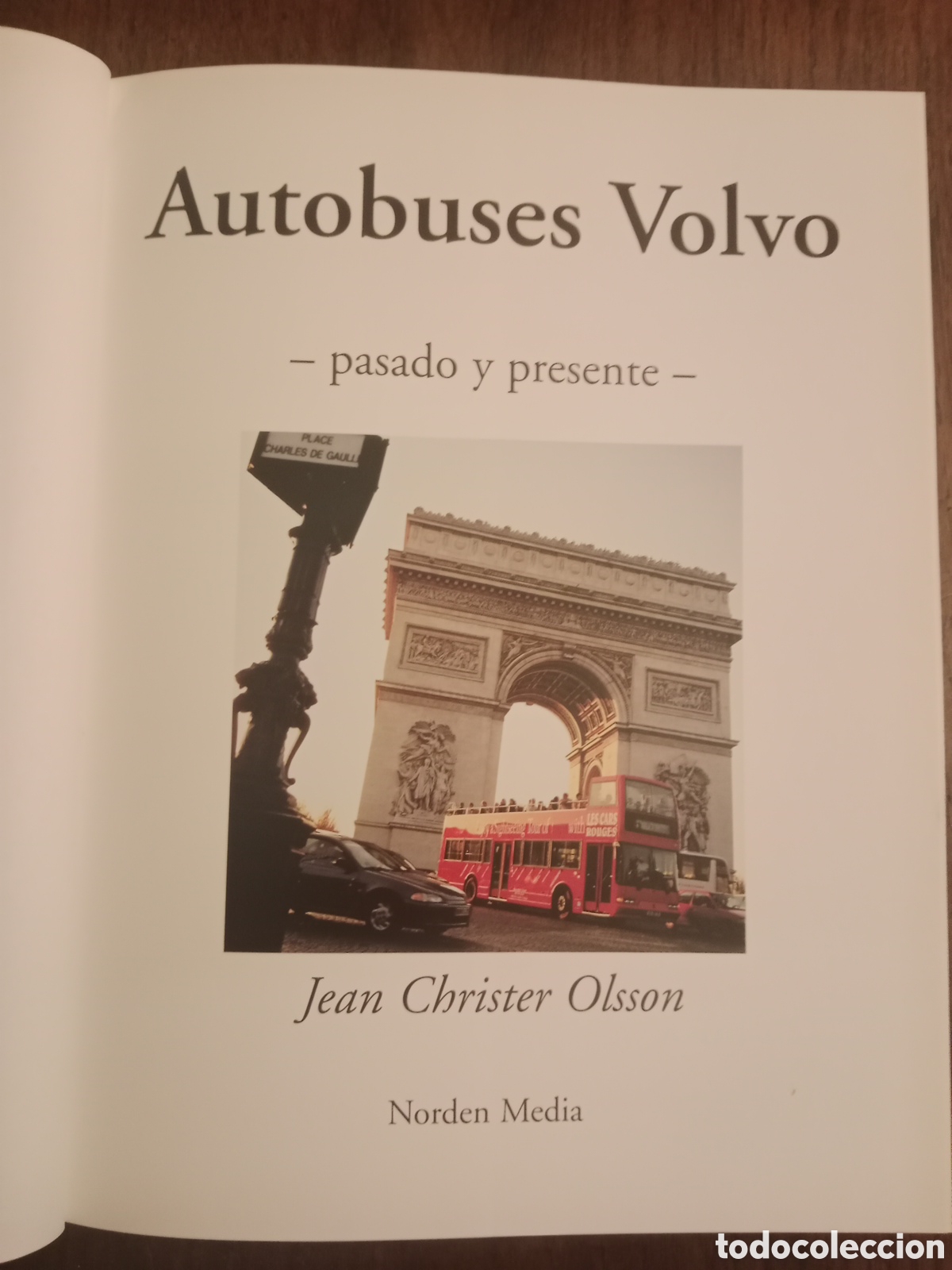 Coches: Libro Autobuses Volvo 1928 - 2001 - Foto 2