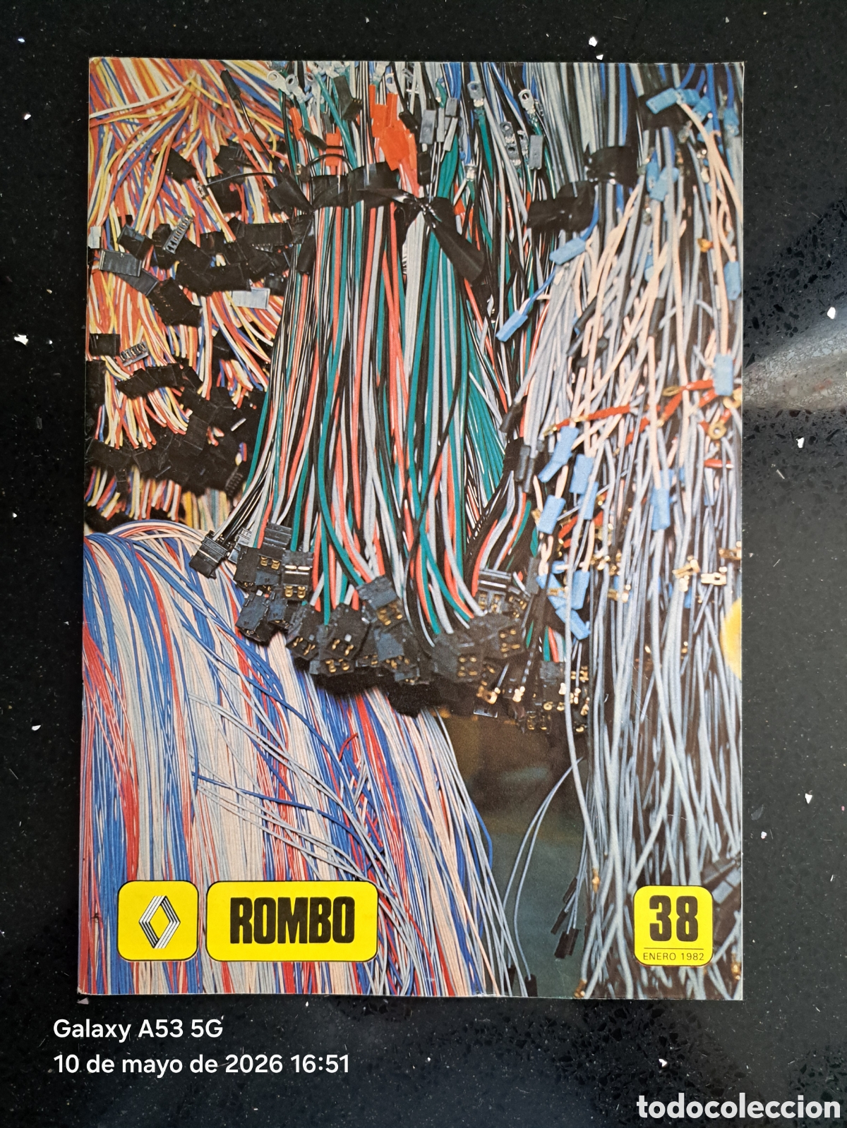 Coches: REVISTA ROMBO RENAULT N&deg;38 ENERO DE 1982 INCLUYE PUBLICIDAD, JUEGO Y SUPLEMENTO INFANTIL