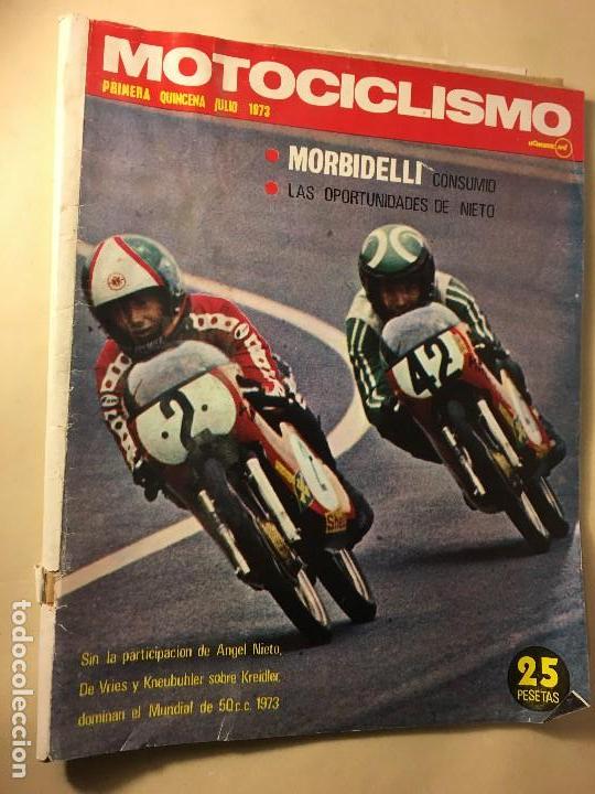 Coches y motocicletas: REF-LAU REVISTA MOTO MOTOCICLISMO ANGEL NIETO 1973 POSTER YAMAHA 500 CONTRA. GILERA 150