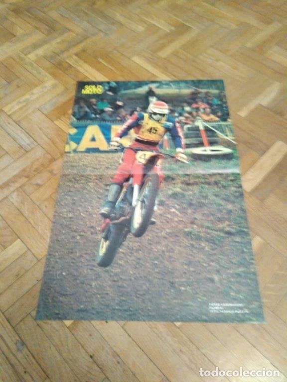 Automobili e Motociclette: POSTER REVISTA SOLO MOTO ACTUAL A&Ntilde;O 1976. PIERRE KARSMAKERS. HONDA. MEDIDAS 30X45 APROX.