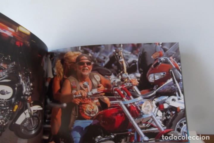 Coches y motocicletas: &iexcl;&iexcl; HARLEY - DAVIDSON !! UN ESTILO DE VIDA. Y &iexcl; HARLEY -DAVIDSON ! 2 LIBROS. - Foto 65
