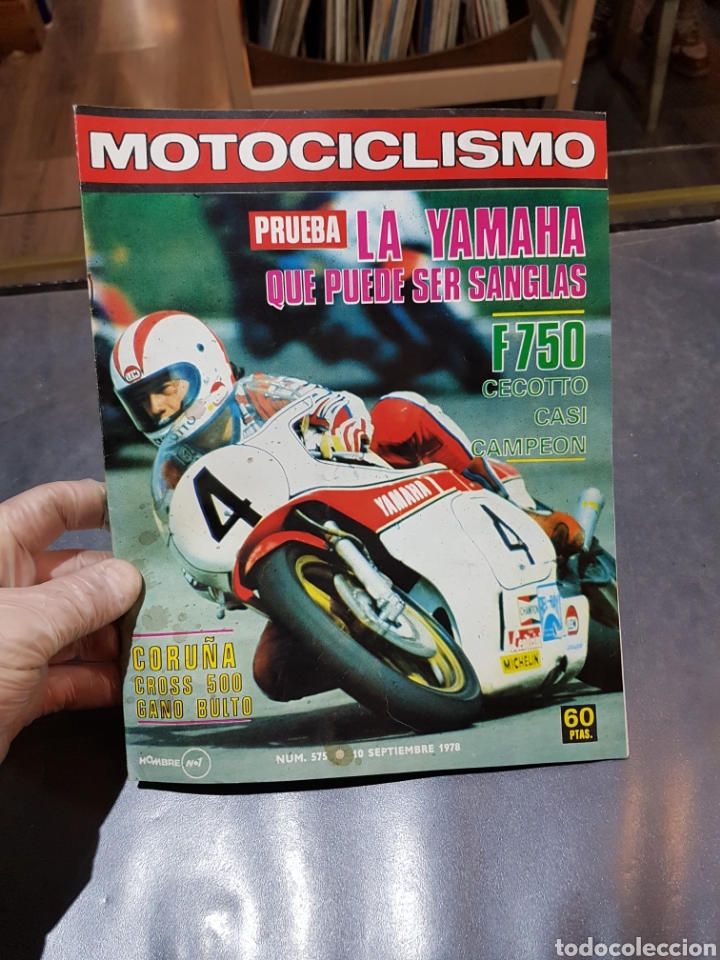 Cars and Motorcycles: Revista Motociclismo n&uacute;mero 575 con p&oacute;ster central