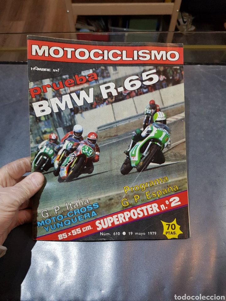 Cars and Motorcycles: Revista Motociclismo n&uacute;mero 610 del a&ntilde;o 1979 con p&oacute;ster central