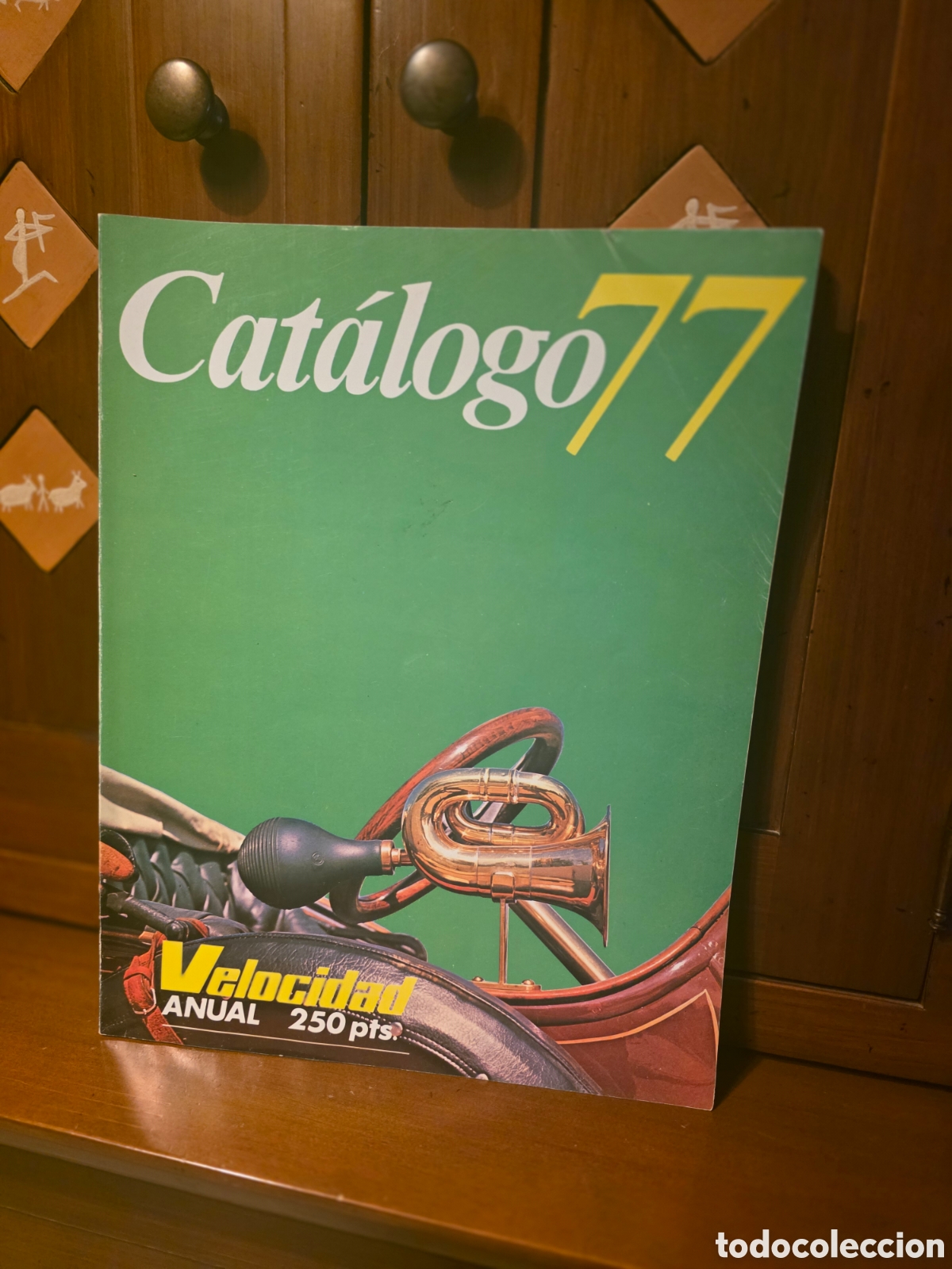 Coches y Motocicletas: Cat&aacute;logo velocidad anual a&ntilde;os 1977