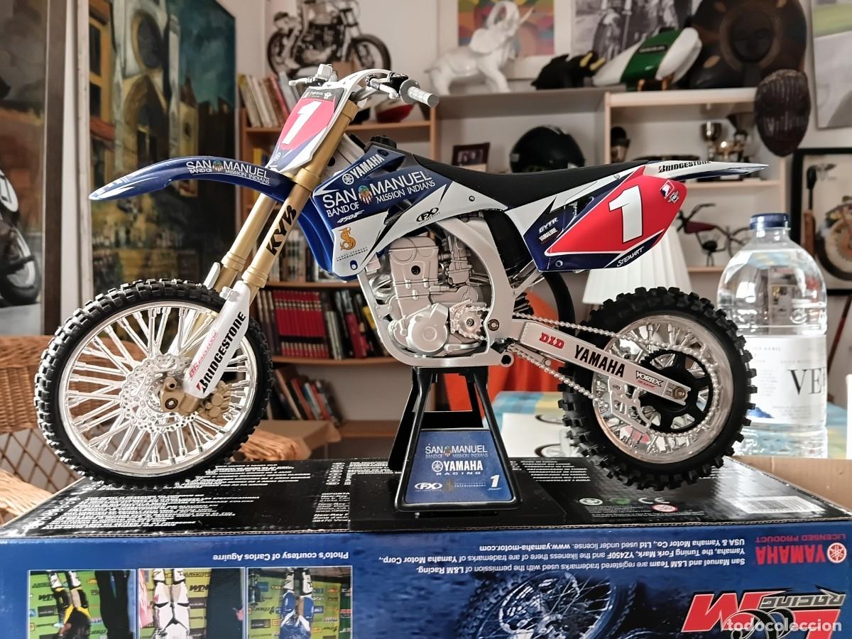 Coches y motocicletas: Maqueta de moto .YAMAHA YZ 450 F