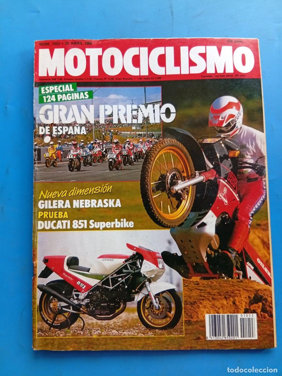 Coches y motocicletas: MOTOCICLISMO. N&ordm; 1053. A&Ntilde;O 1988. GRAN PREMIO DE ESPA&Ntilde;A. PRUEBA: DUCATI 851 SUPERBIKE. HONDA R.. LEER