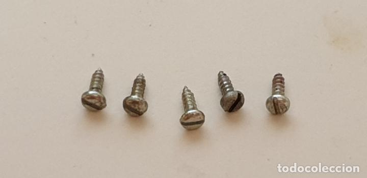 Scalextric: 5 TORNILLOS CORTOS PLANOS DE EXIN - Foto 1