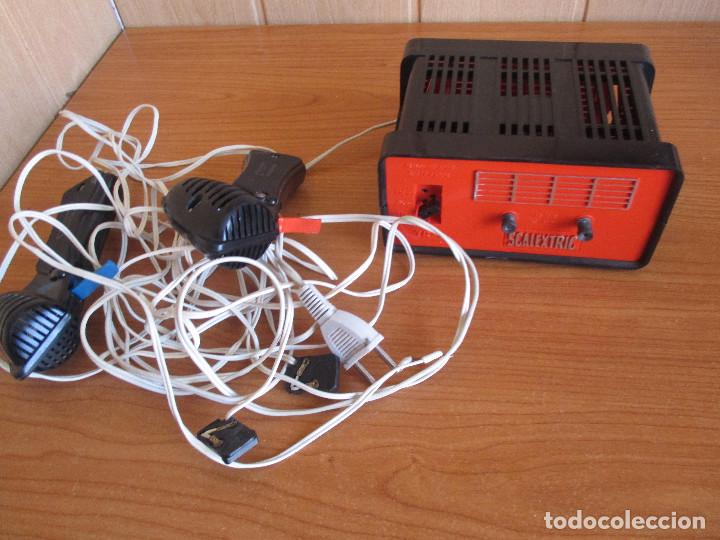 Scalextric: SCALEXTRIC ANTIGUO : LOTE TRANSFORMADOR Y 2 MANDOS - Foto 2