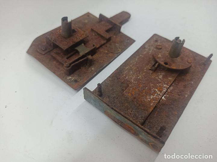 Scalextric: 2 CERRADURAS ANTIGUAS DE FORJA - Foto 4