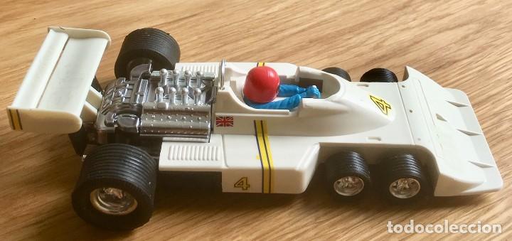 Scalextric: SCALEXTRIC TYRRELL P34 MEXICO REPLICA (SA500) - Foto 9