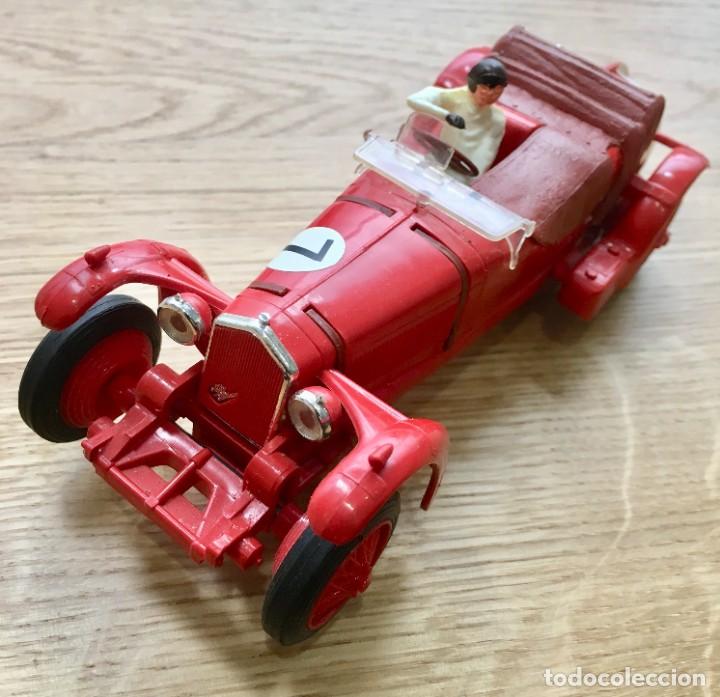 Scalextric: SCALEXTRIC ALFA ROMEO C 241 ROJO - Foto 1