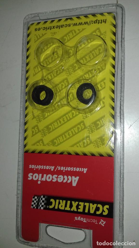 Scalextric: SCALEXTRIC 2 neum&aacute;ticos tipo 9 -- L51-120 - Foto 1