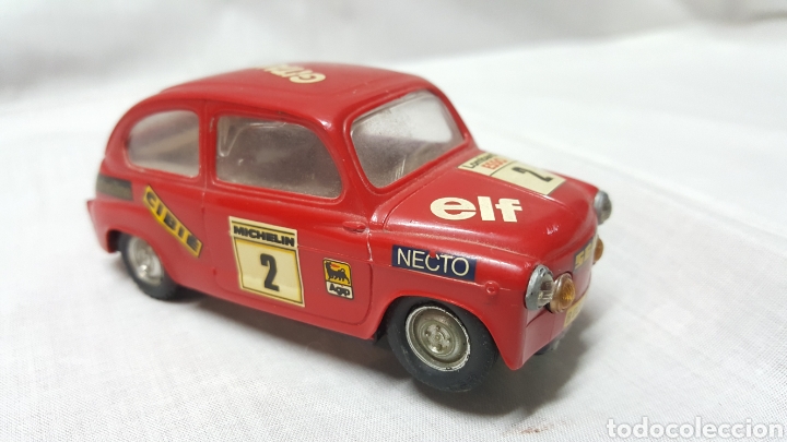 Scalextric: SEAT T.C 600 SCALEXTRIC ROJO ORIGINAL - Foto 1