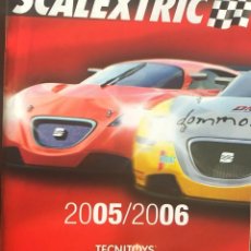 Scalextric: VENDO CATALOGO SCALEXTRIC 2005-2006