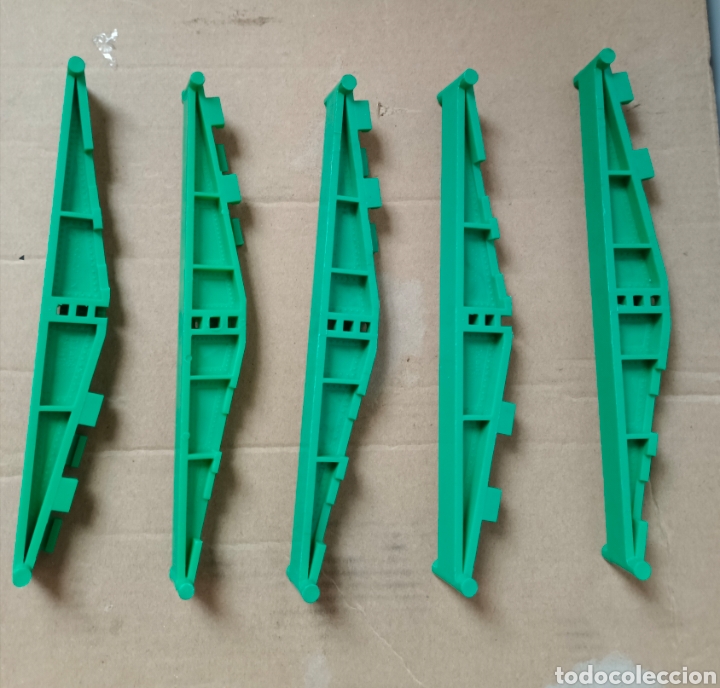 Scalextric: Soportes, elevadores verdes scalextric exin - Foto 2