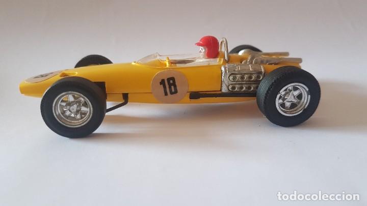 Scalextric: EXIN BRM 1&ordf; SERIE AMARILLO - Foto 2