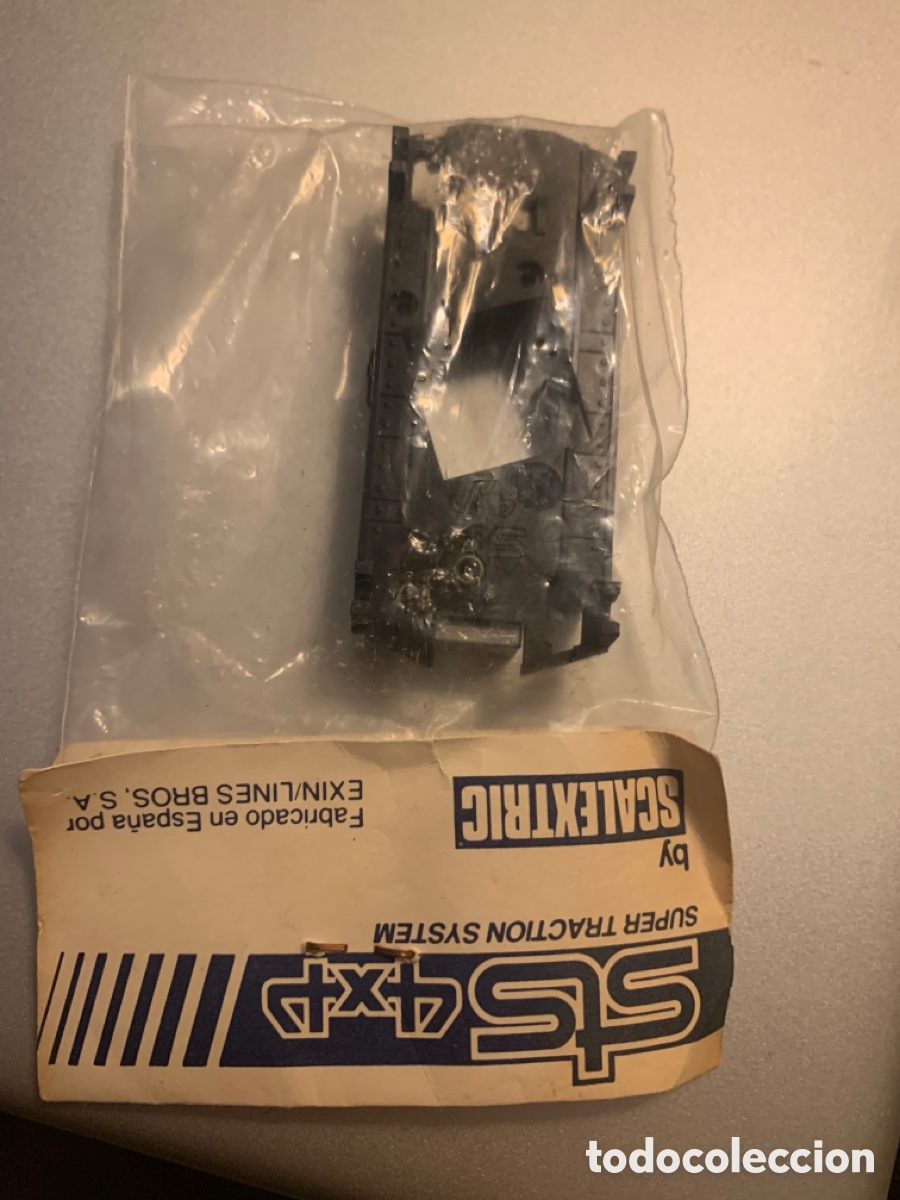 Scalextric: SUPER TRACTION SYSTEM Chasis Ref. 2404 - Foto 2