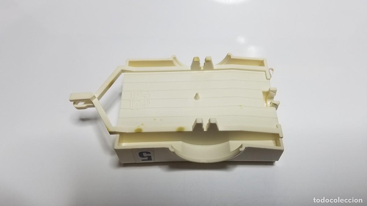 Scalextric: SLOT SCALEXTRIC EXIN STS 4X4 REMOLQUE BLANCO REF. 2202 - Foto 2