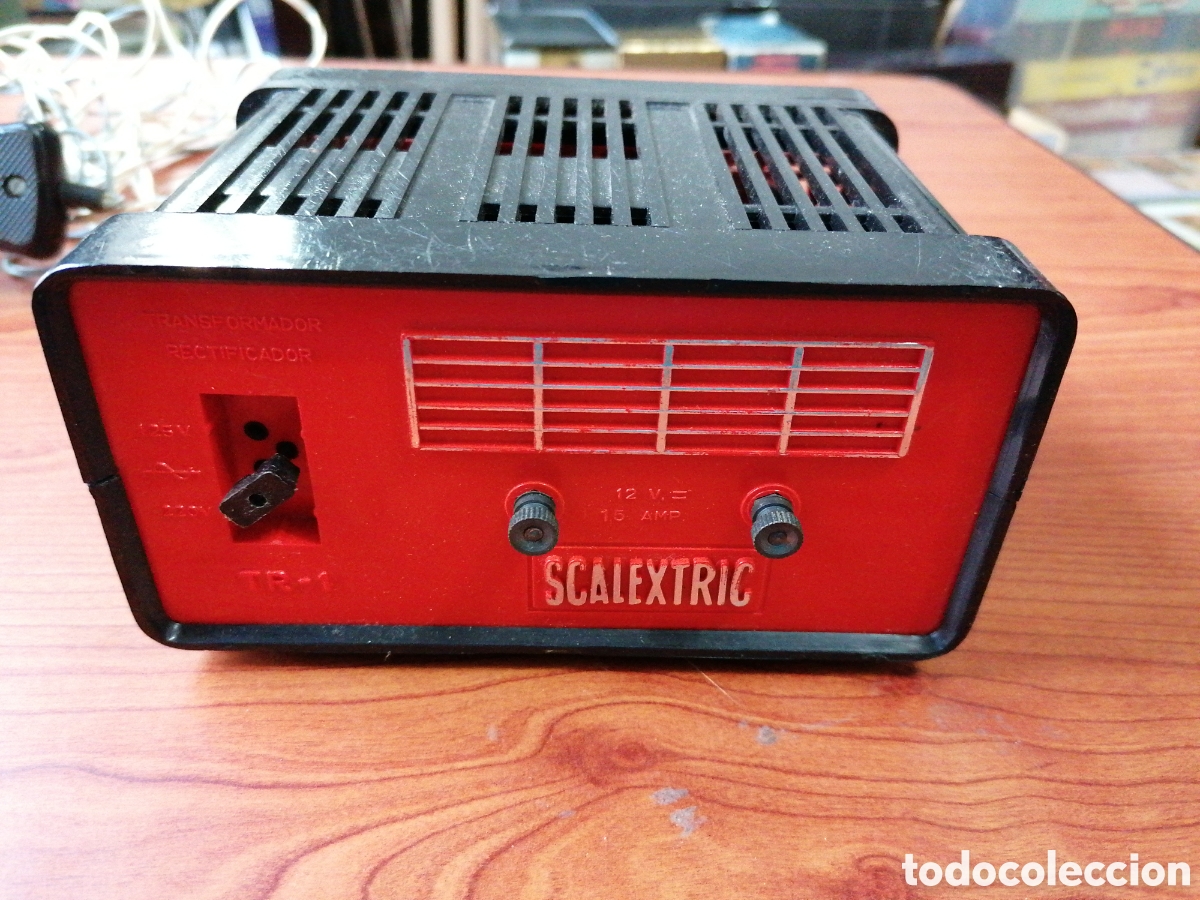Scalextric: SCALEXTRIC TRANSFORMADOR Y DOS MANDOS - Foto 2