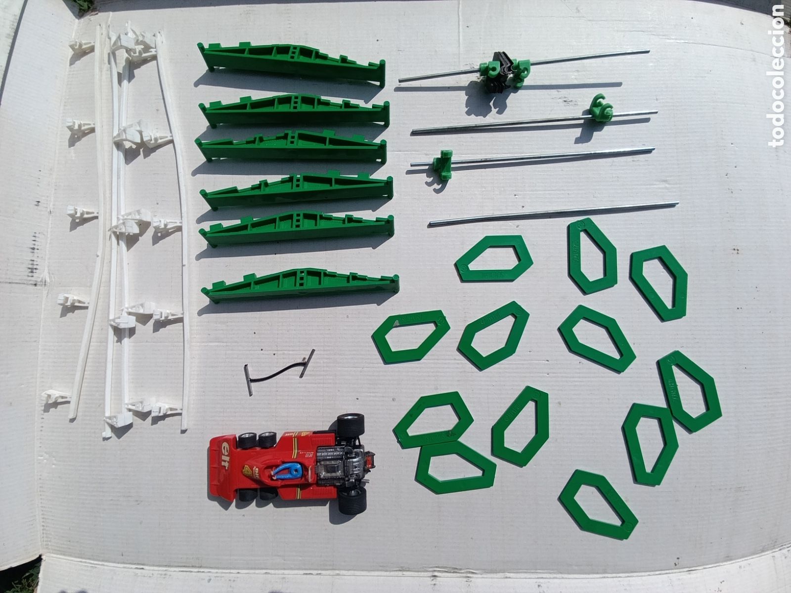 Scalextric: SCALEXTRIC GP. 65 y coche modelo Tyrrell P-34. Elf - Foto 10