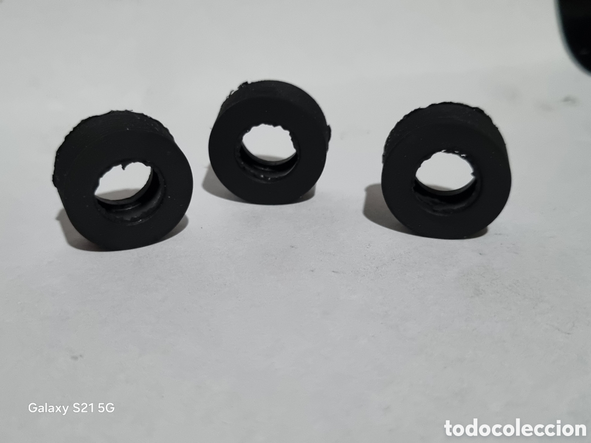 Scalextric: 3 NEUM&Aacute;TICOS SCALEXTRIC EXIN - Foto 1
