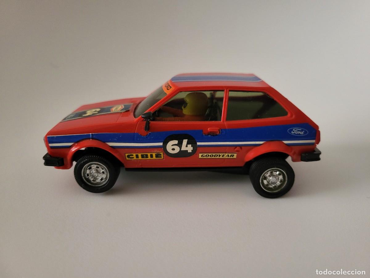 Scalextric: EXIN FORD FIESTA ROJO - Foto 2