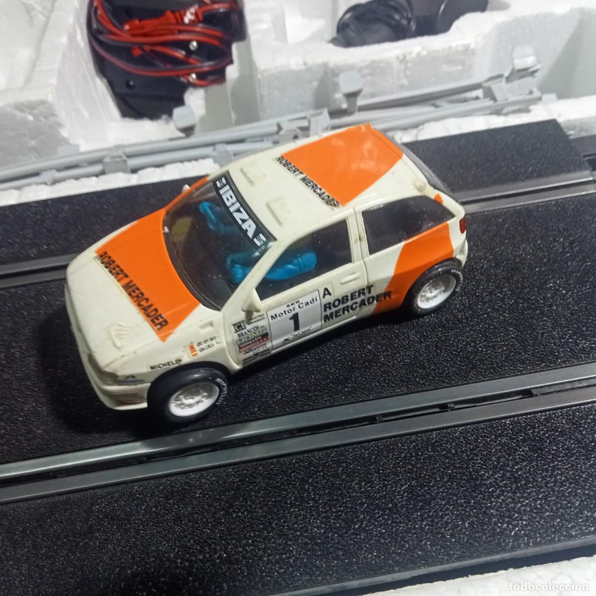 Scalextric: SCALEXTRIC CIRCUITO CON DOS COCHES - Foto 3