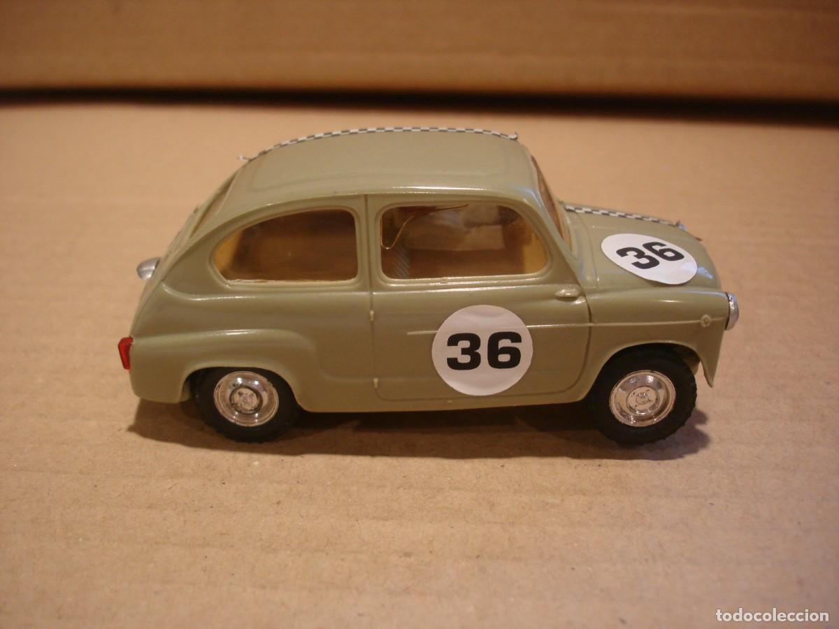 Scalextric: EXIN SEAT 600 DE RESINA REF- CF-TC - Foto 3