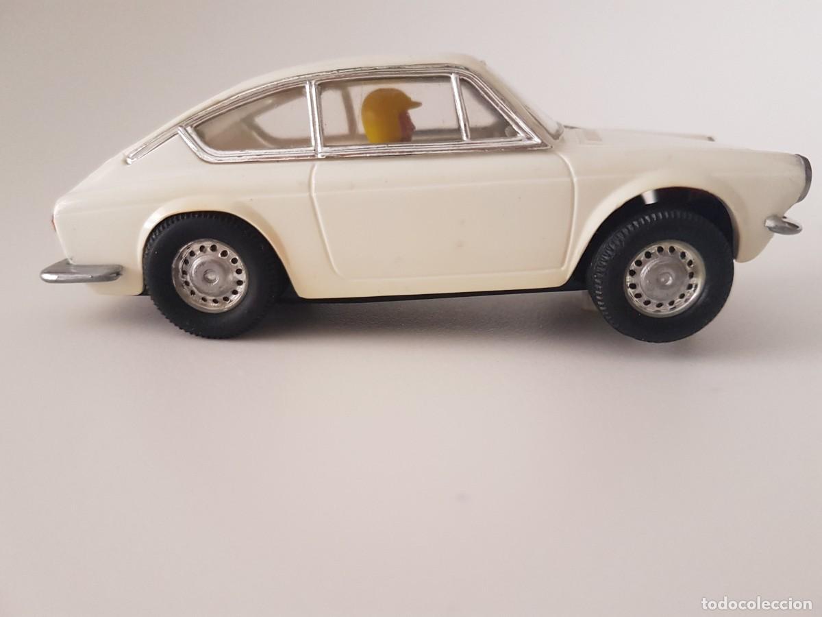 Scalextric: EXIN SEAT 850 BLANCO - Foto 1