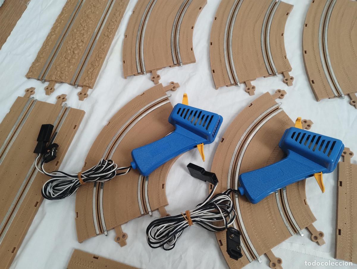 Scalextric: CIRCUITO SCALEXTRIC STS 4X4 - Ref. 2015 CON CAJA Y COCHES - Foto 11