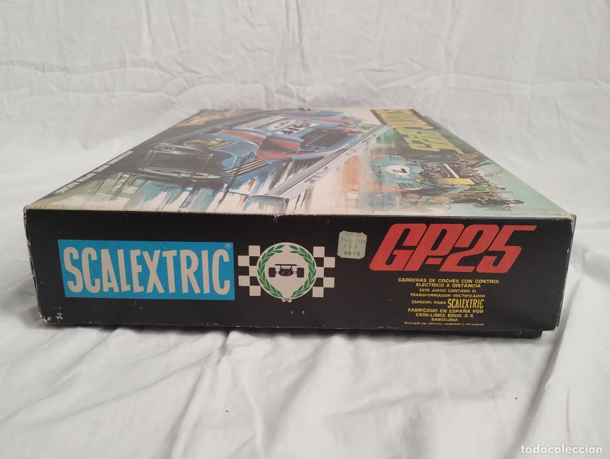 Scalextric: CIRCUITO SCALEXTRIC Ref. GP25 CON CAJA Y COCHES - Foto 3