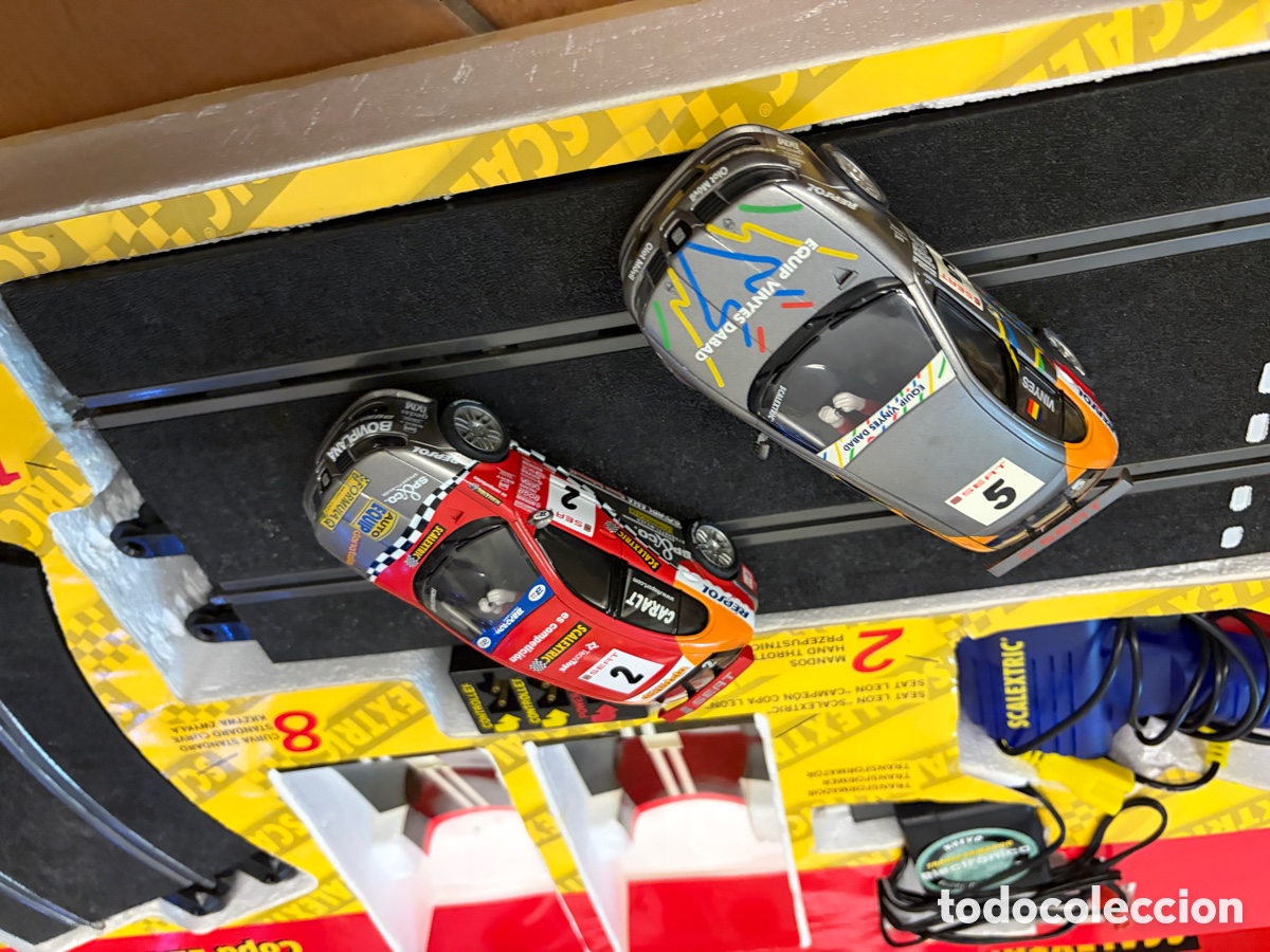 Scalextric: Caja completa Scalextric copa leon 2 coches - Foto 7