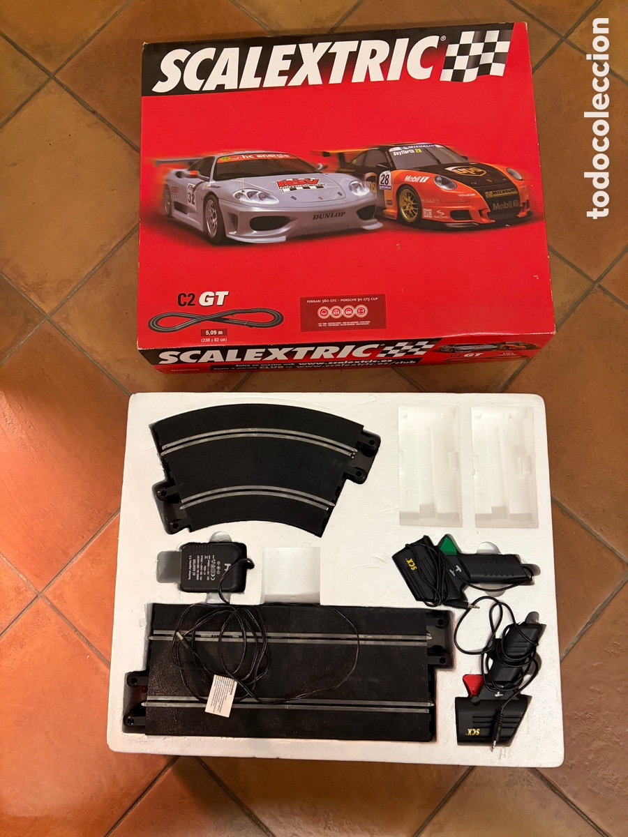 Scalextric: Caja de scalextric C2 GT ref 28116 sin coches - Foto 10