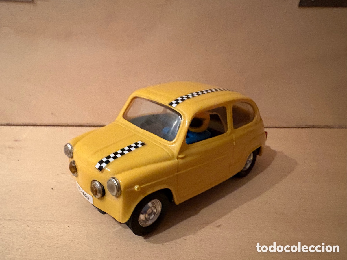 Scalextric: SEAT 600 amarillo original de Scalextric Exin