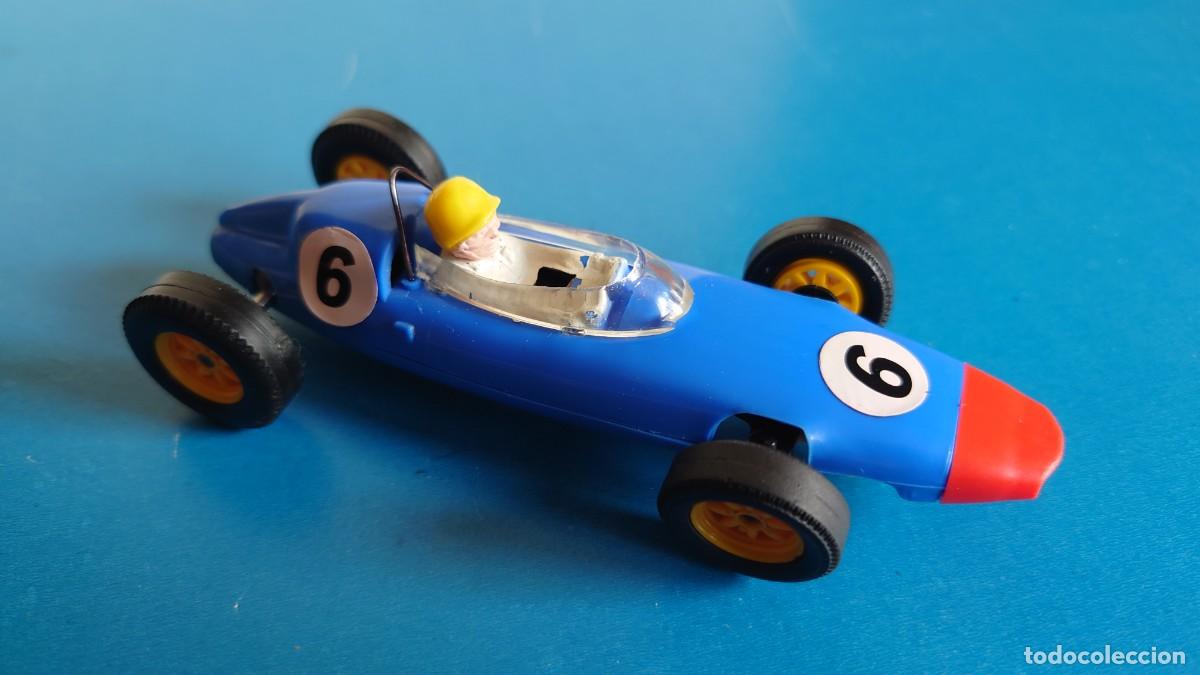 Scalextric: BRM C72 FORMULA JUNIOR SCALEXTRIC TRI-ANG UK - Foto 2