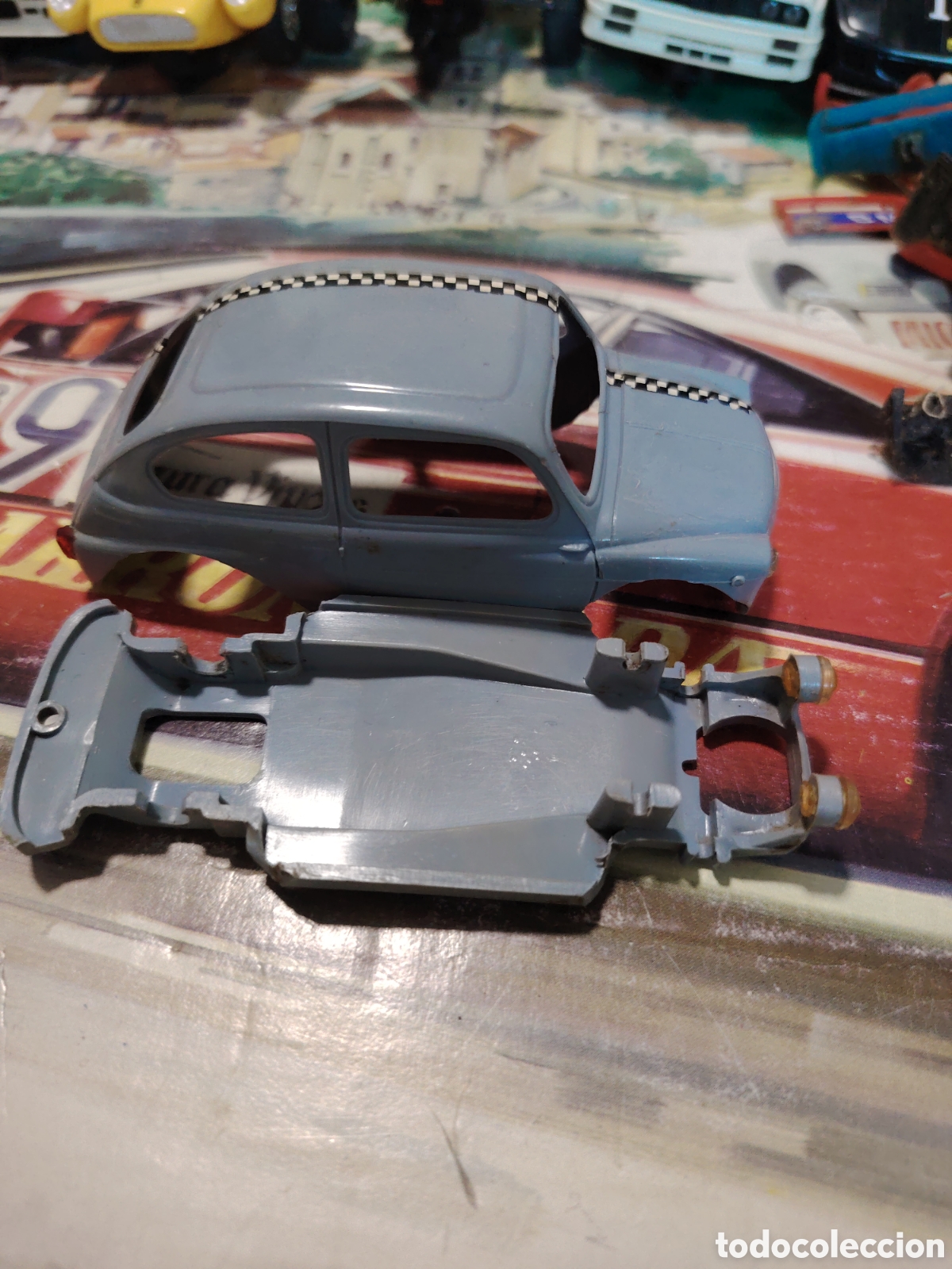 Scalextric: Coche 600 azul exin para restaurar