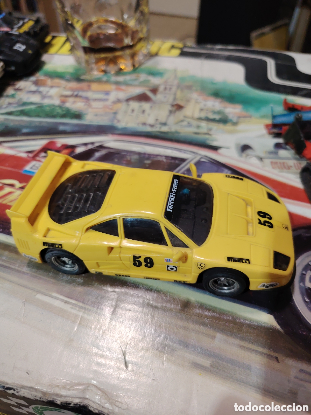 Scalextric: Ferrari f40 amarillo