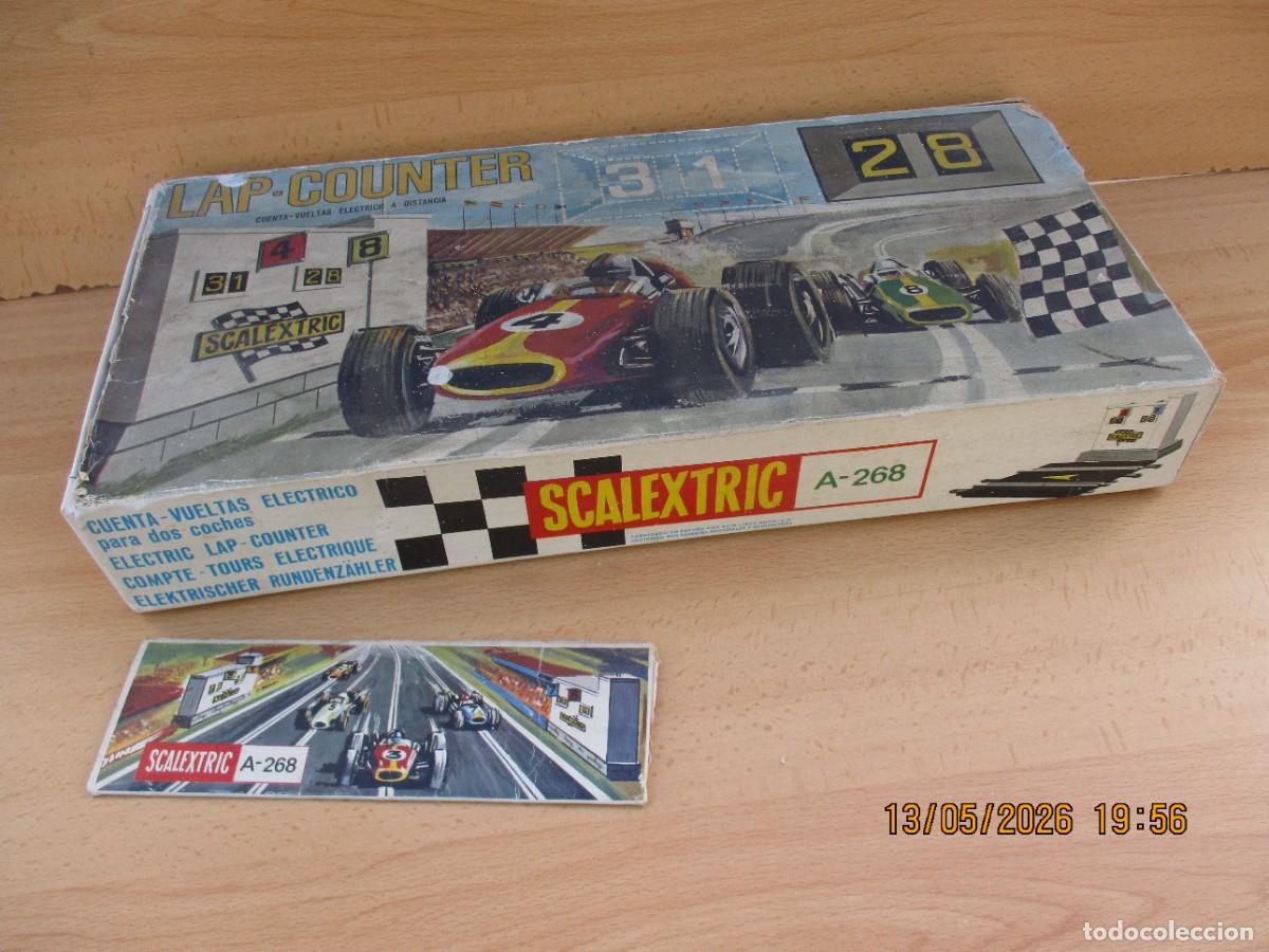 Scalextric: Scalextric Lap cunter caja bastante rota resto bien