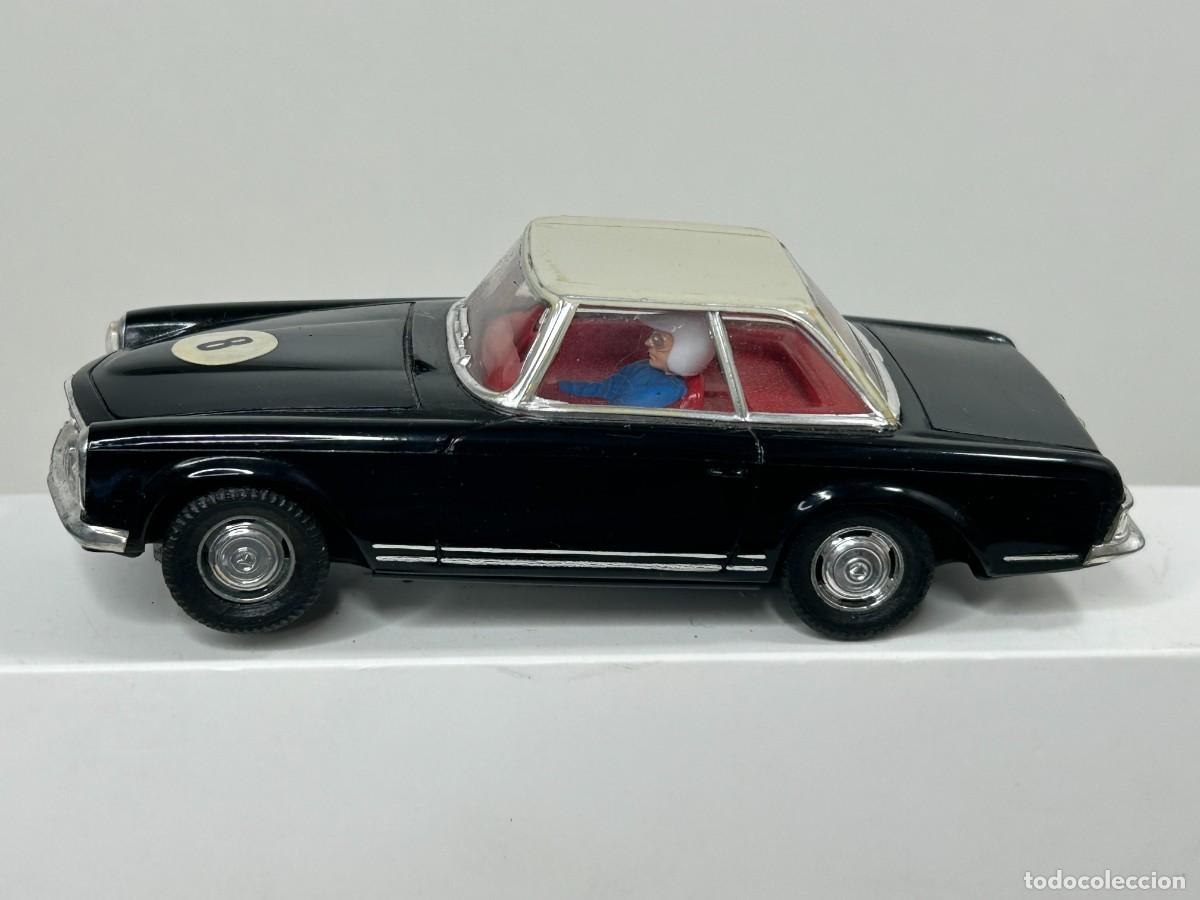 Scalextric: SCALEXTRIC COCHE MERCEDES 250 SL NEGRO CAPOTA GRIS EX&Iacute;N