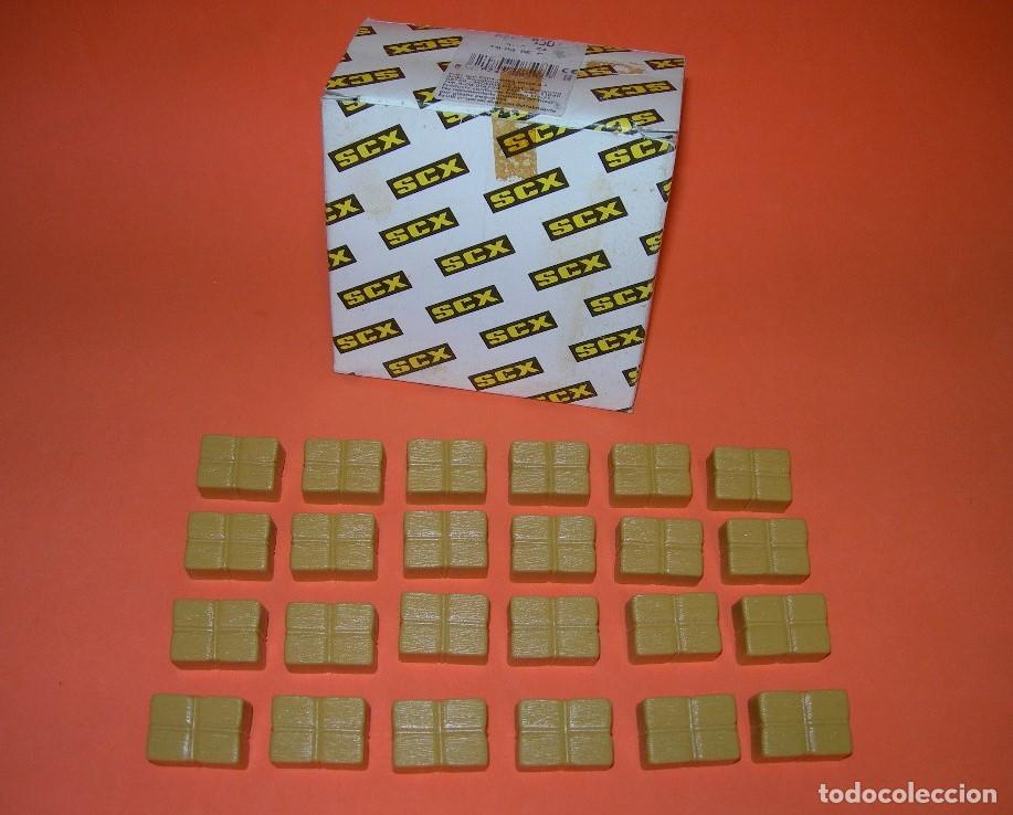 Scalextric: SCALEXTRIC EXIN - 24 BALAS DE PAJA - REF. 8507 - SIN USO EN CAJA -