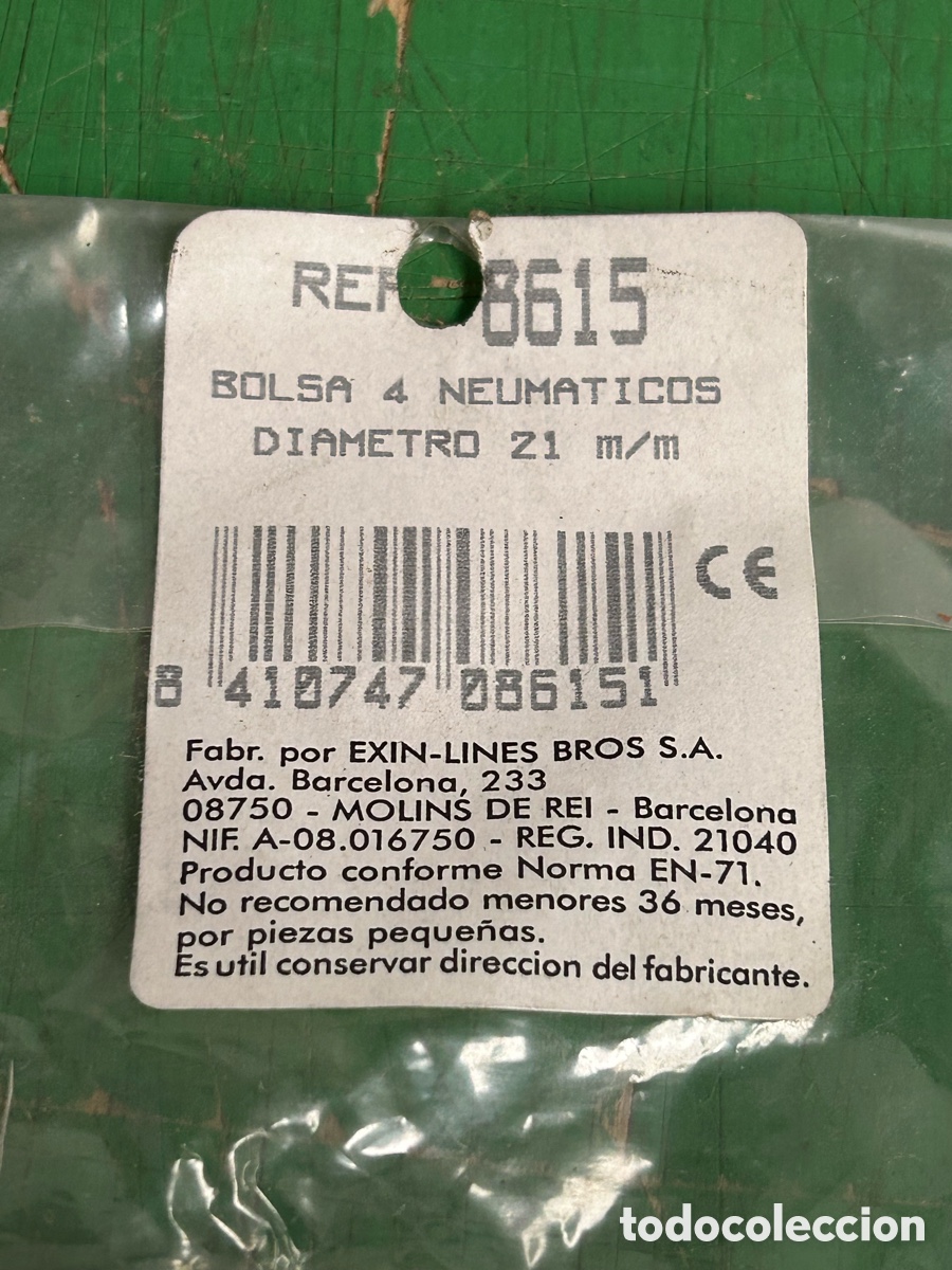 Scalextric: EXIN RF 8615 4 NEUMATICOS DIAMETEO 21 MM