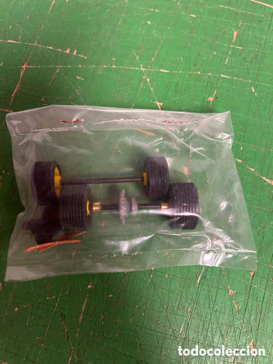 Scalextric: SCALEXTRIC JUEGO TREN RUEDAS POSTERIOR Y TRASERO