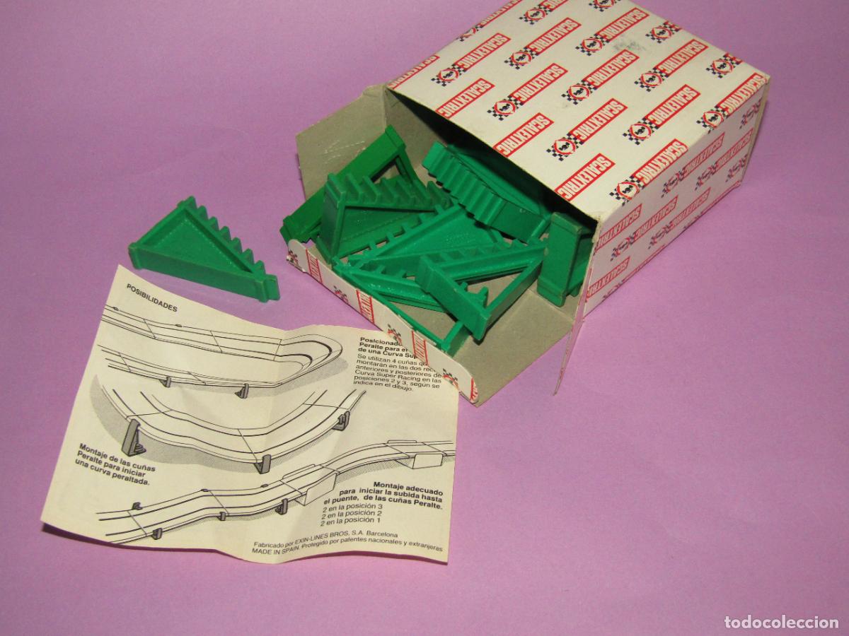 Scalextric: Antigua Caja de 12 Cu&ntilde;as Peralte Ref. 4245 de SCALEXTRIC EXIN
