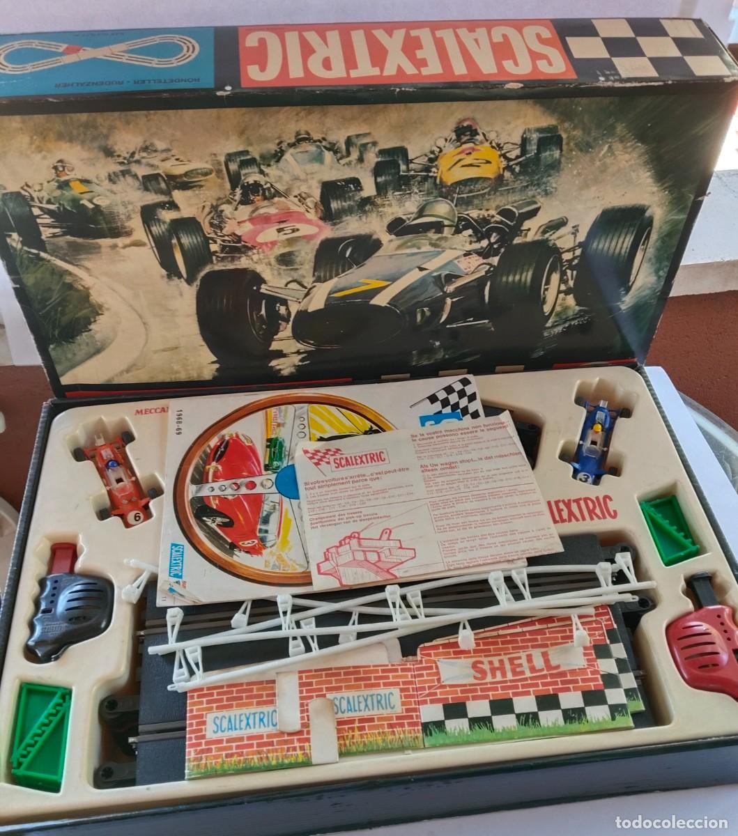 Scalextric: ANTIGUO SCALEXTRIC MECCANO TRIANG MADE IN FRANCE A&Ntilde;O 1968 1969 COMPLETO MODELO 50 CON DOS COCHES C82