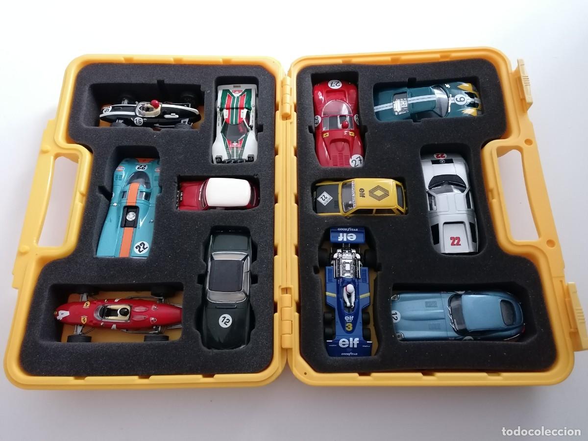Scalextric: Scalextric Malet&iacute;n de 12 Coches M&iacute;ticos + Fasc&iacute;culos Nuevo