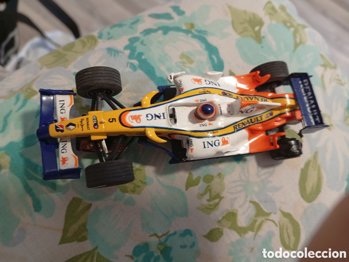 Scalextric: Renault F1 Scalextric