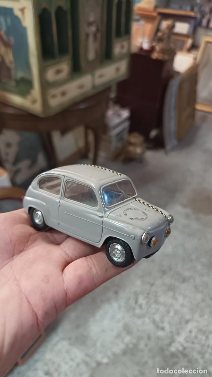 Scalextric: Coche Scalextric 600