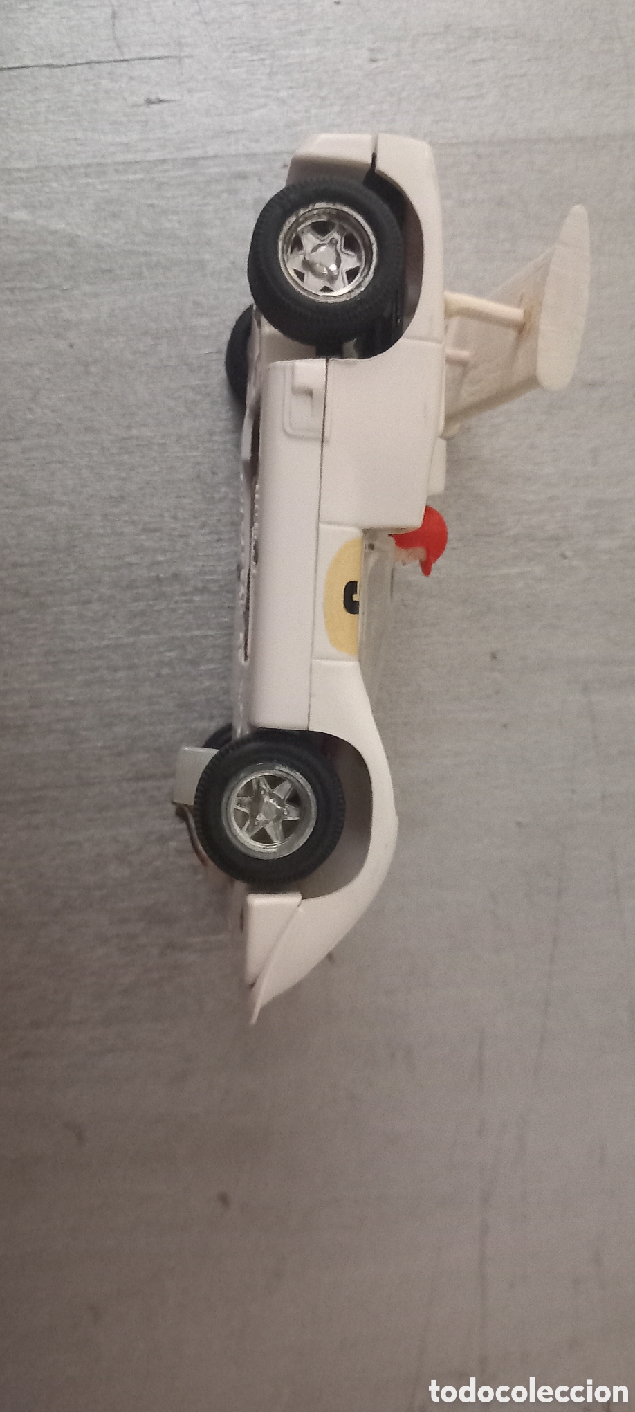 Scalextric: Chaparral blanco con aleron defectuoso - Foto 4