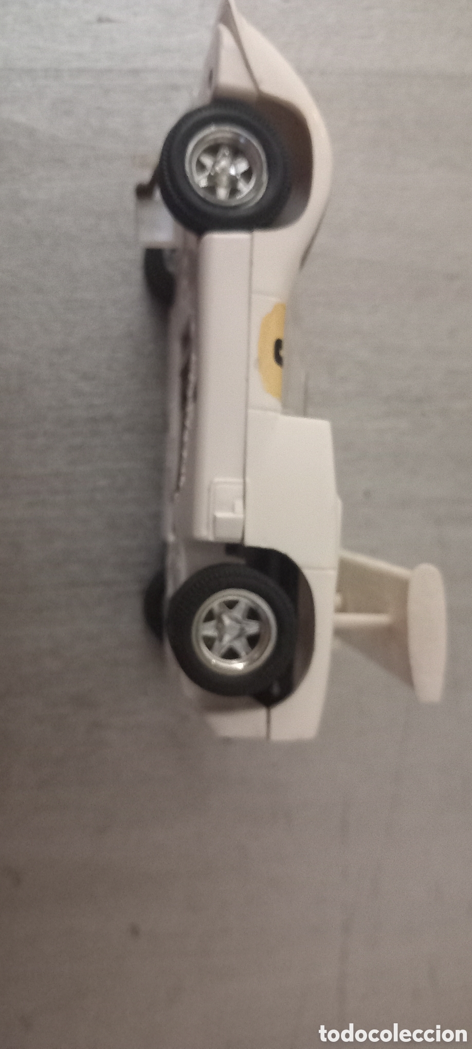 Scalextric: Chaparral blanco con aleron defectuoso - Foto 5