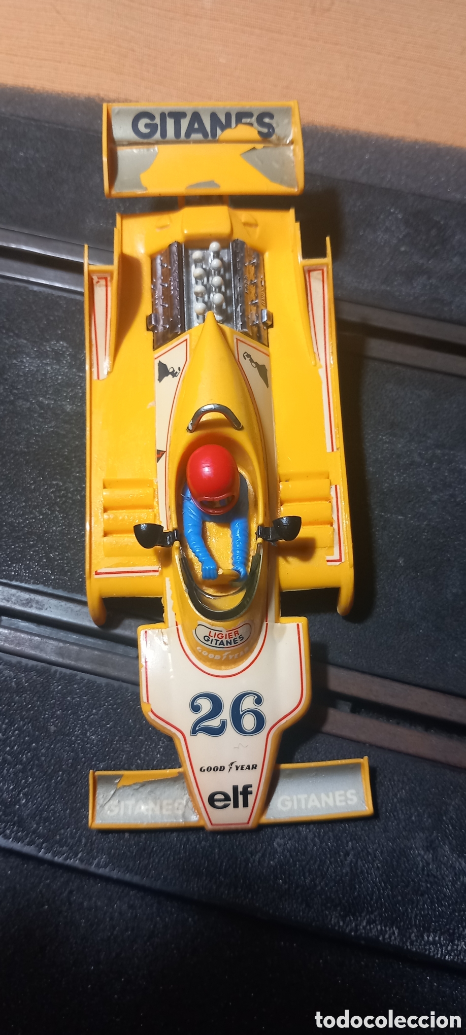 Scalextric: Ligier amarillo completo